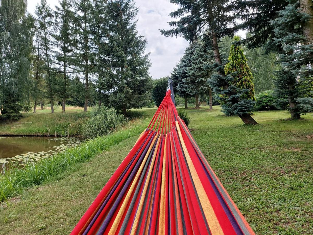 Dom Wakacyjny Z Ogromnym Ogrodem Witaszyn Esterno foto