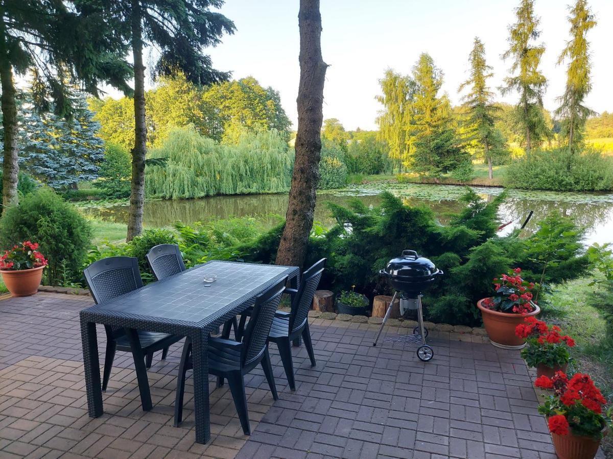 Dom Wakacyjny Z Ogromnym Ogrodem Witaszyn Esterno foto
